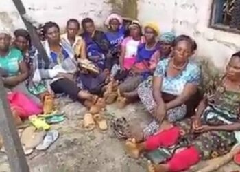 CAMEROUN: UNE CINQUANTAINE DE FEMMES ENLEVEES DANS LA REGION DU NORD-OUEST