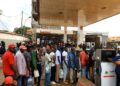 CAMEROUN: PENURIE DE CARBURANT A LA VEILLE DES FETES DE FIN D’ANNEE