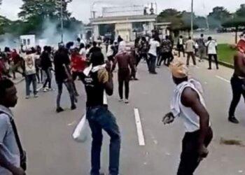 CAMEROUN: 8 MORTS DANS L’EXTREME-NORD LORS D’AFFRONTEMENTS ENTRE COMMUNAUTES LOCALES ET FORCES DE L’ORDRE